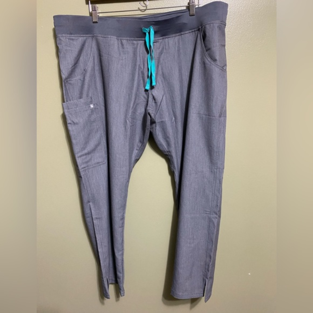 NWT Grey Figs Scrub Pants, Size 2XP